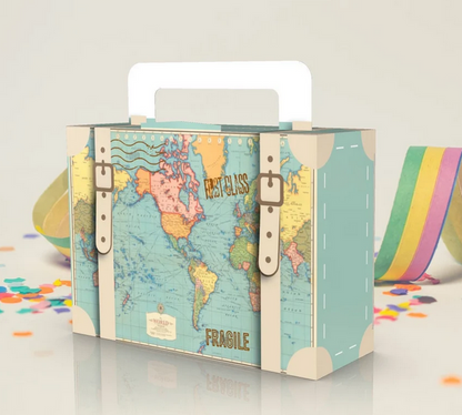 Caja para recuerdos de maleta con mapa vintage en colores pastel