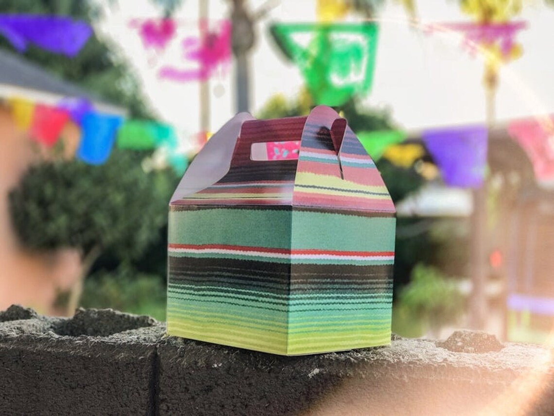 Sarape, Poncho, Serape, Fiesta, Mexican Theme party favor box